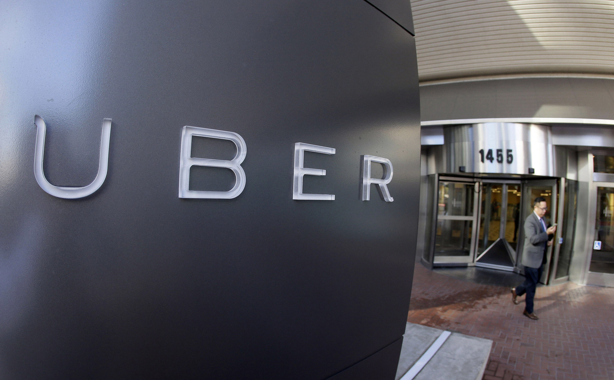 Uber warns Upstate NY users that New Year's Eve prices will be higher