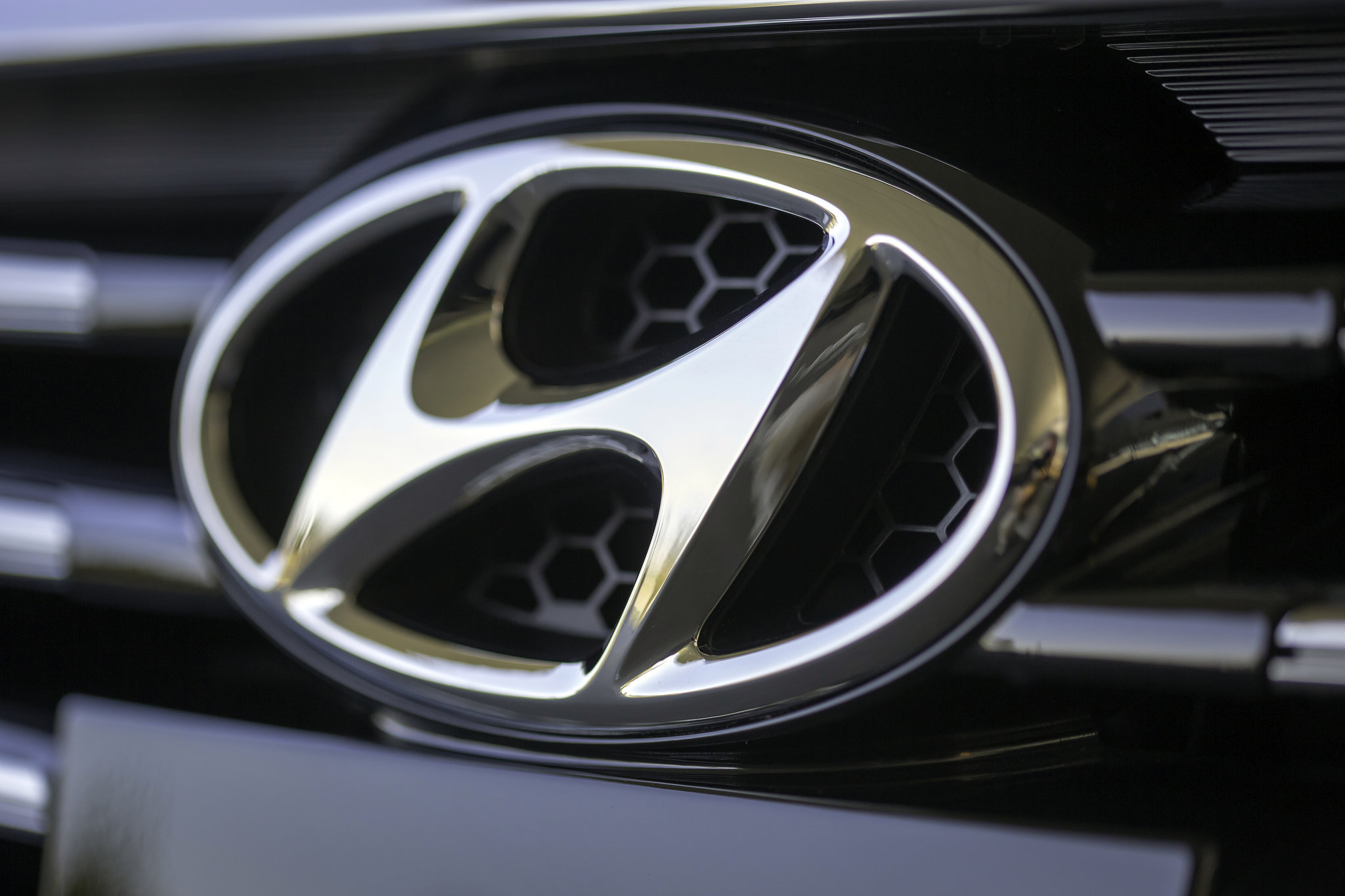 Safety group 'demands' Kia, Hyundai recall 2.9M cars due to spike in fire reports