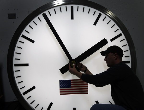 Daylight saving time 2016: Clocks change this weekend, but some states want to ditch it