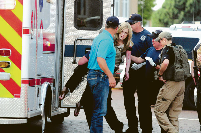 New Mexico police respond to active shooter at public library