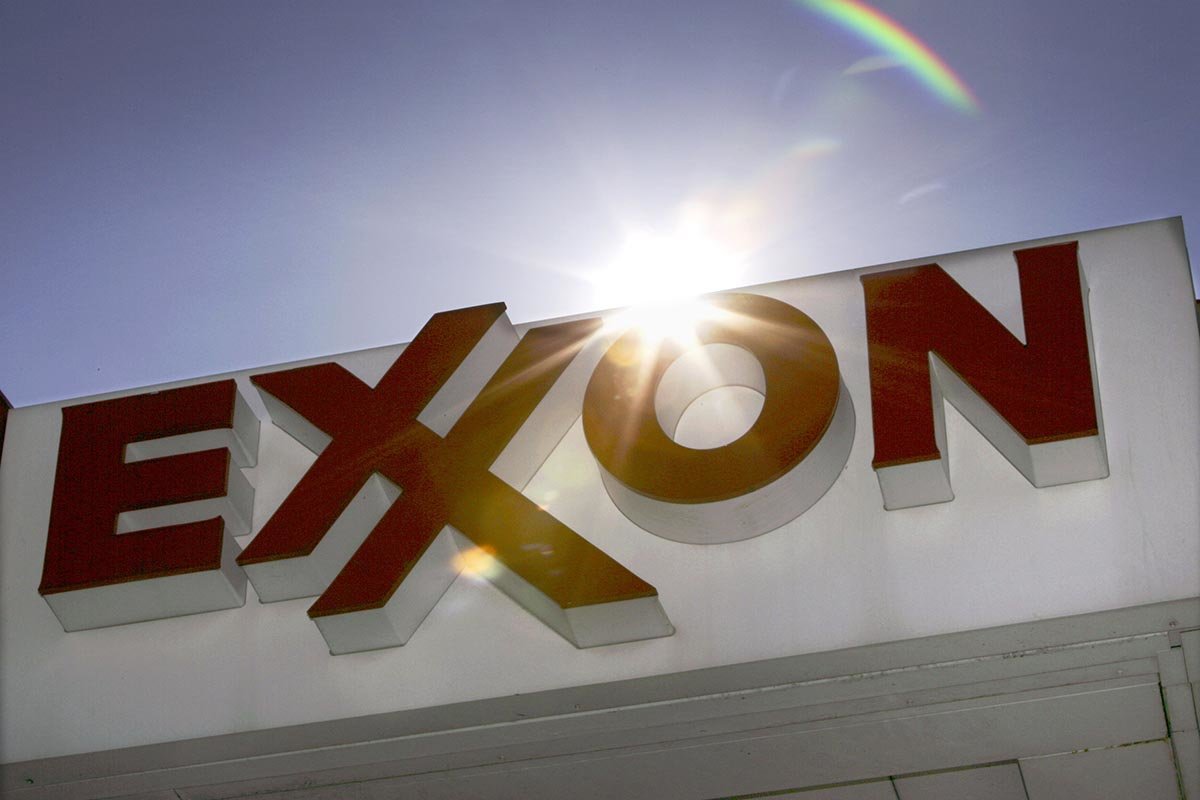 Should Exxon Mobil be held responsible for misleading the public about climate change?