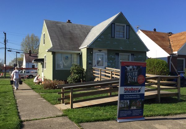 Ohio company gives free paint job to Euclid home egged more than 100 times