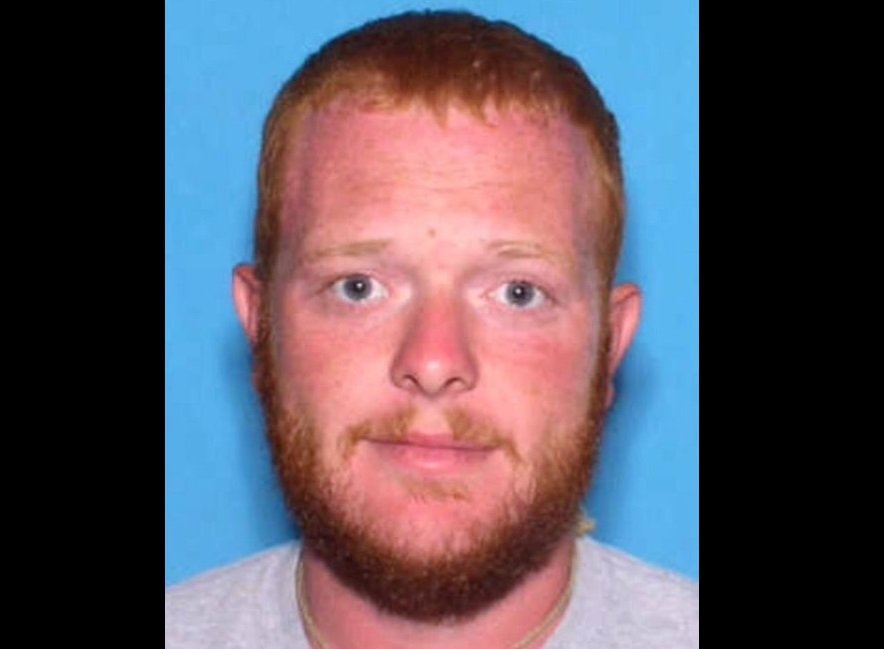 Alabama man says quarrel during roadkill hunt led to slayings of 3 in Mississippi