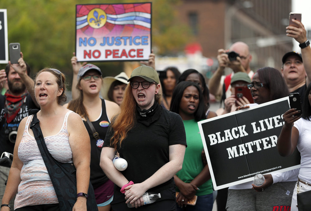 St. Louis protests enter third day after officer acquitted