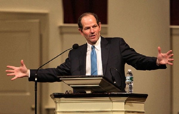 Former NY Gov. Eliot Spitzer accused of choking woman at hotel; no charges filed