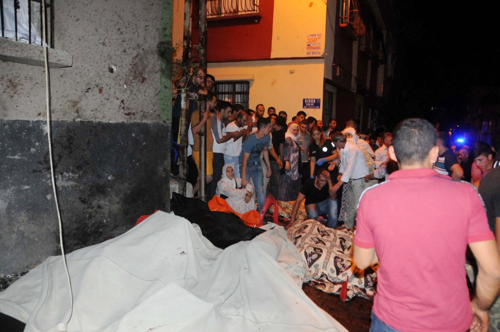 Young Islamic State suicide bomber attacks Turkey wedding party; 51 dead
