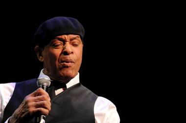 Al Jarreau dies at 76; seven-time Grammy winner blended musical styles