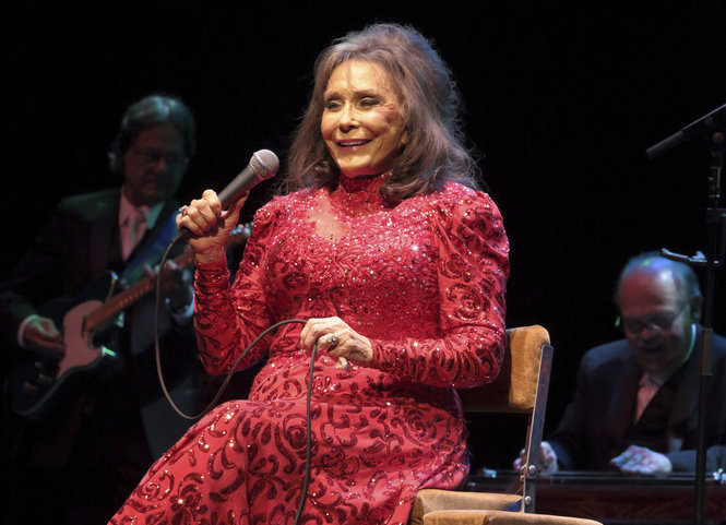 Country Music Legend Loretta Lynn Hospitalized After Having Stroke