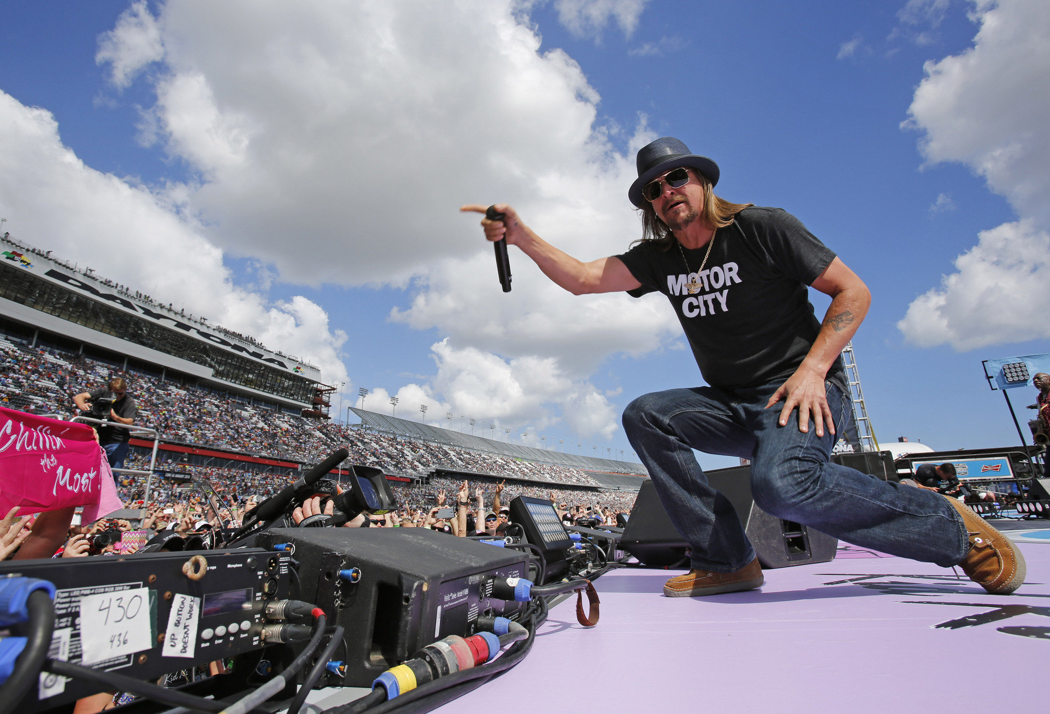 Daytona 500 Kid Rock headlines prerace concert, Phillip Phillips