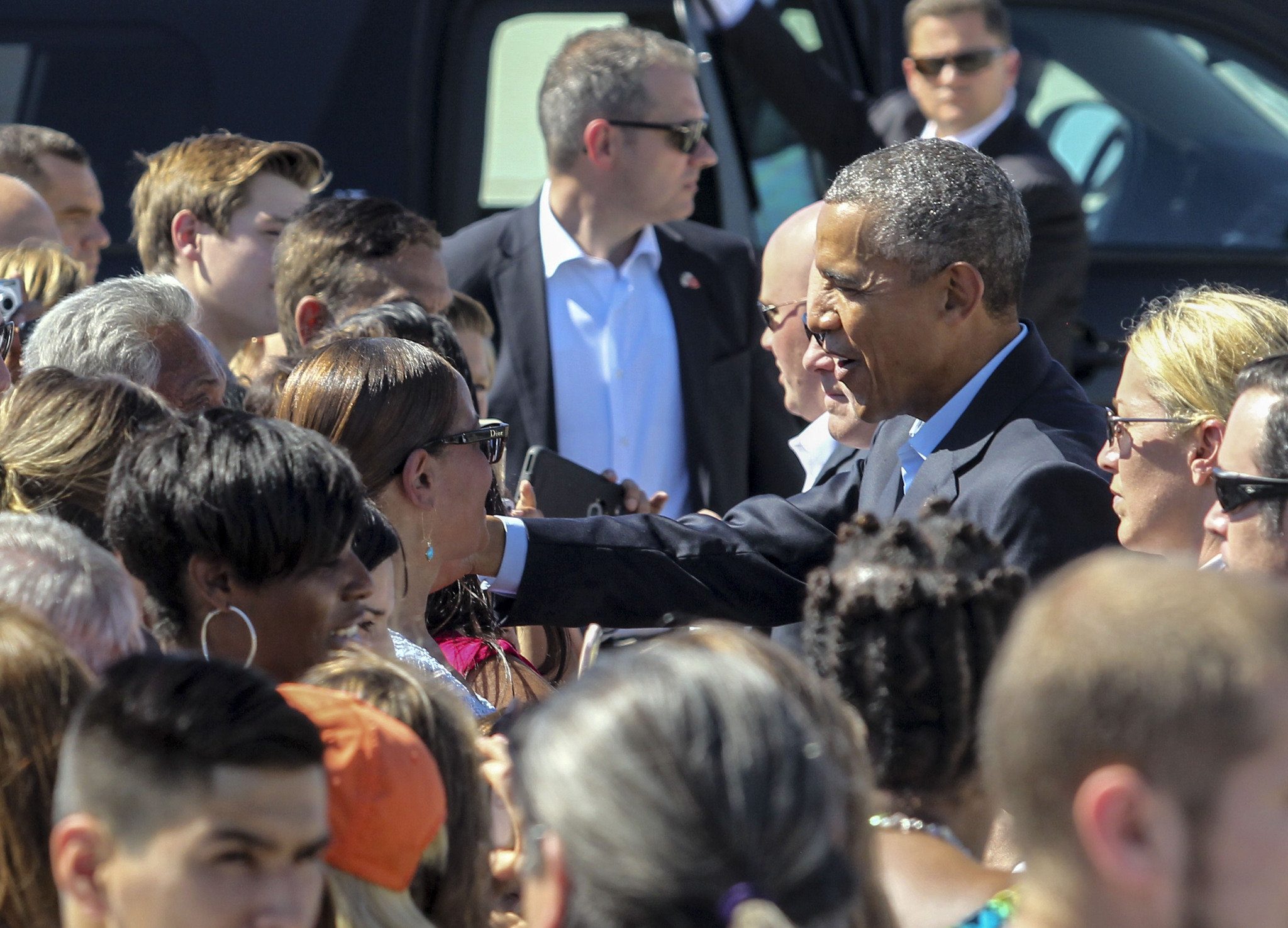 Obama gives Kanye West some 'cray' advice for his 2020 presidential campaign