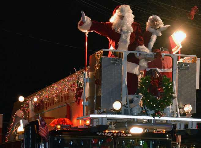Flemington welcomes Hunterdon Holiday Parade (PHOTOS)
