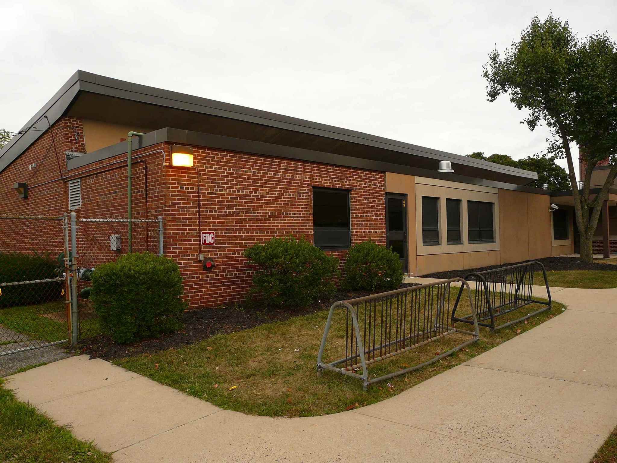 New Flemington-Raritan teacher contract approved