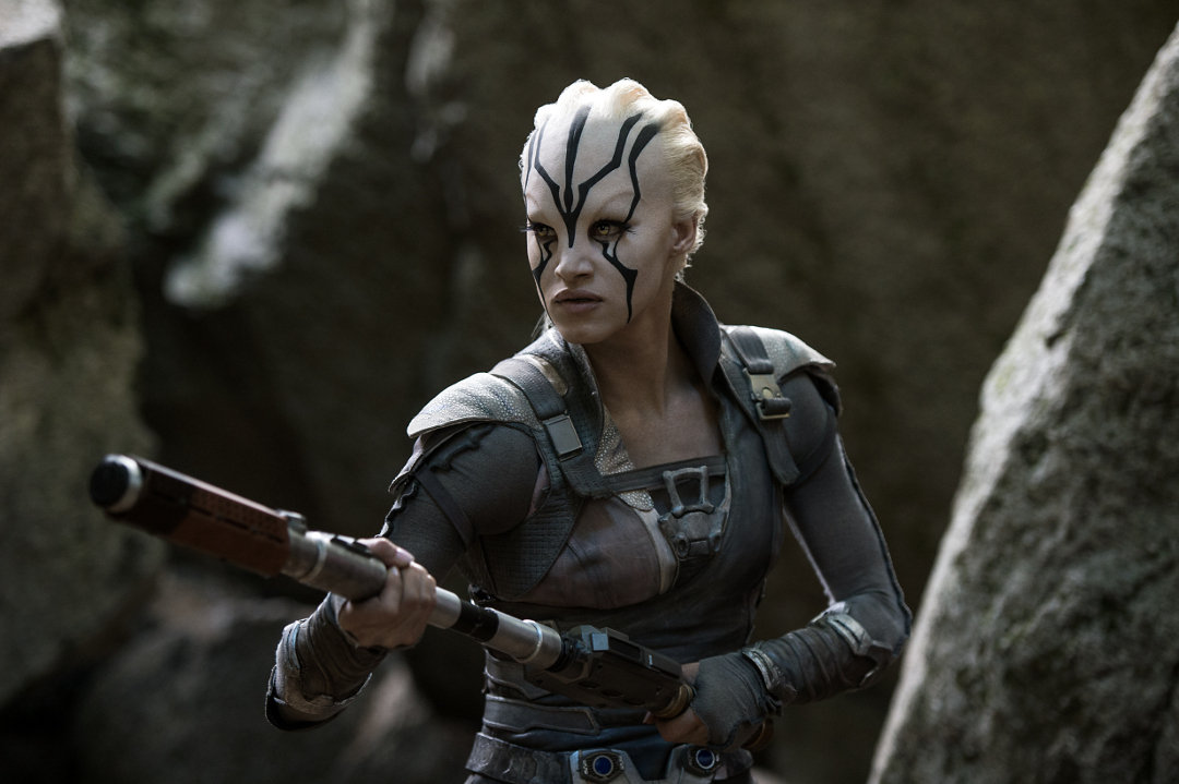 Review: Loosey-goosey 'Star Trek Beyond' boosted by vigorous action, throwback vibe