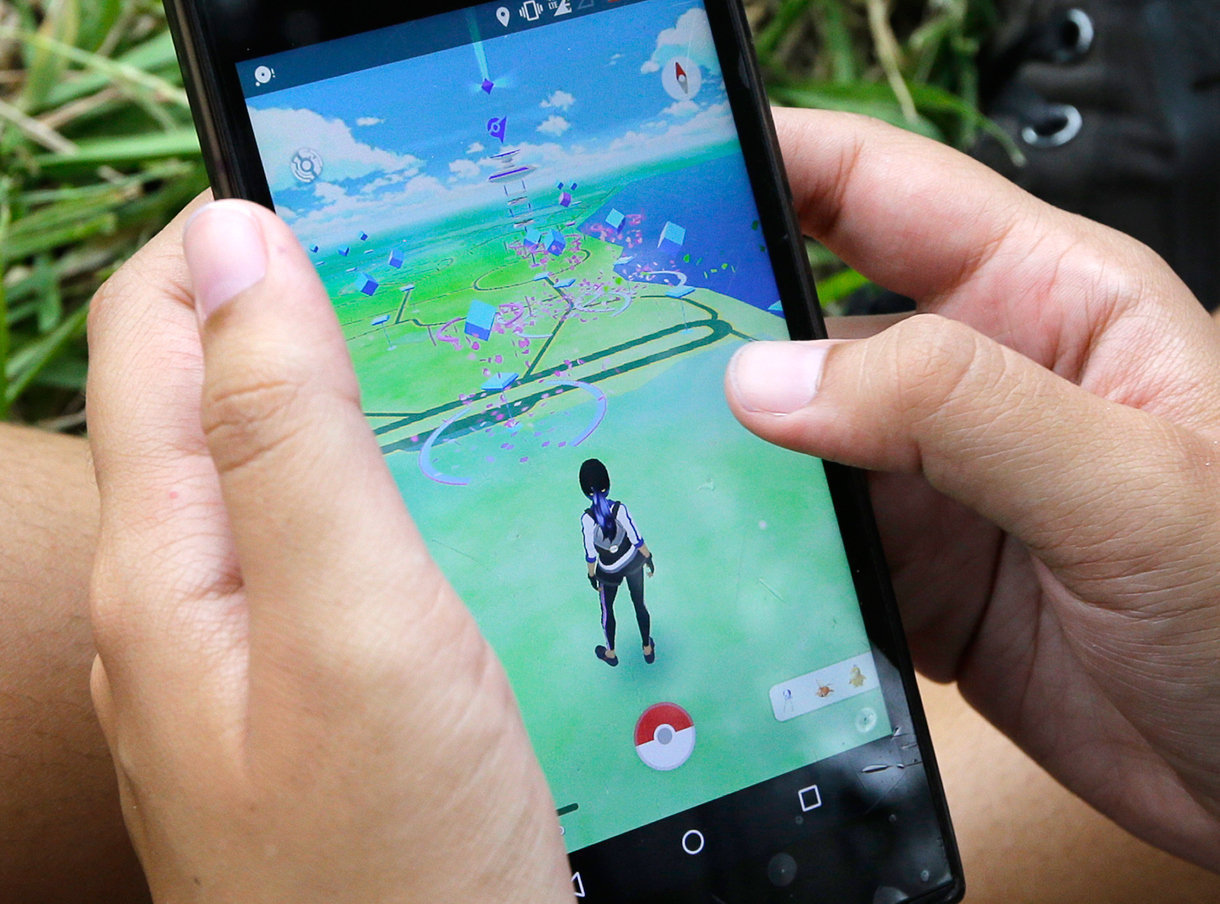 Police: Upstate NY man, 62, gets lost, stuck in mud pit playing Pokemon Go