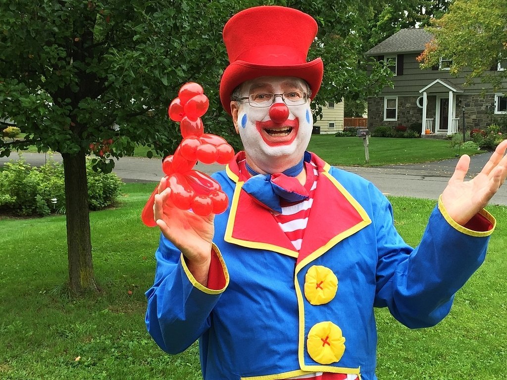 Real clown: 'Creepy clowns' make this a dangerous, sad time to wear the red nose
