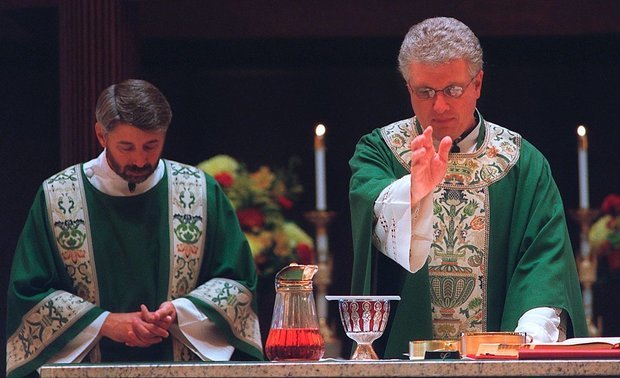 Longtime Syracuse priest cleared of allegations, reinstated to Oneida county church