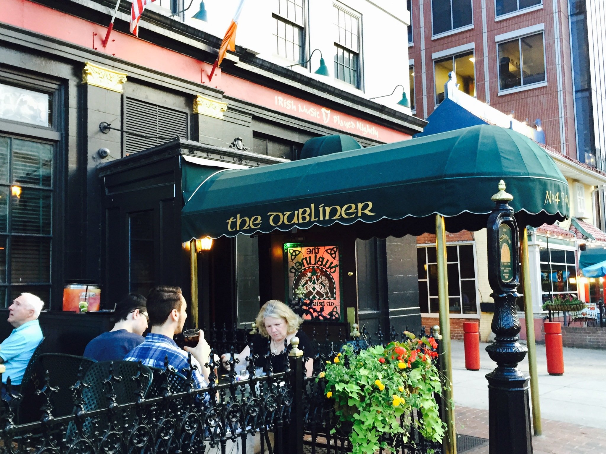 Big-spending New Yorkers pay $6,000 to attend Trump 2017 inauguration