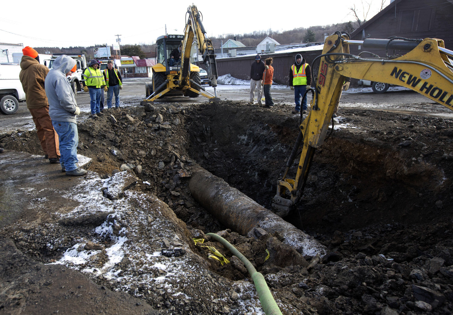 Gov. Cuomo seeks $2B to fix some of nation's oldest pipes across New York state