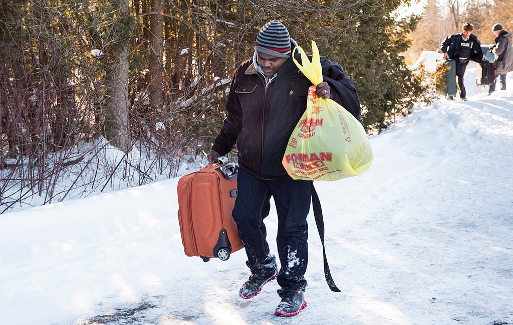 Canada sees dramatic increase in refugees, others walking illegally from NY into Canada