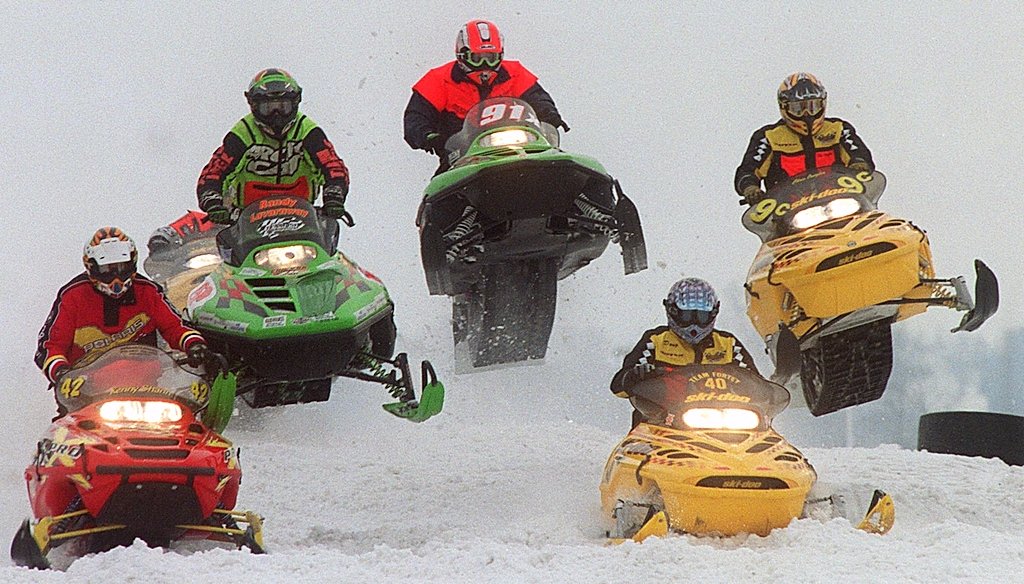 How organizers tried to keep Syracuse SnoCross going when all the snow melted