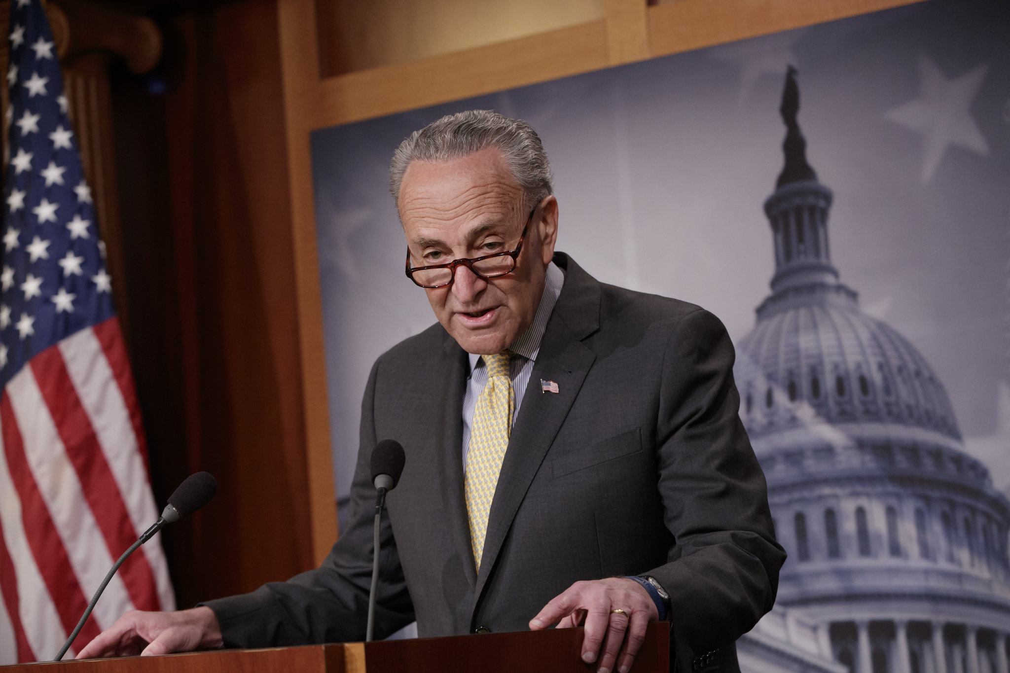 Trump, Schumer in Twitter war over Russia, Putin and Krispy Kreme