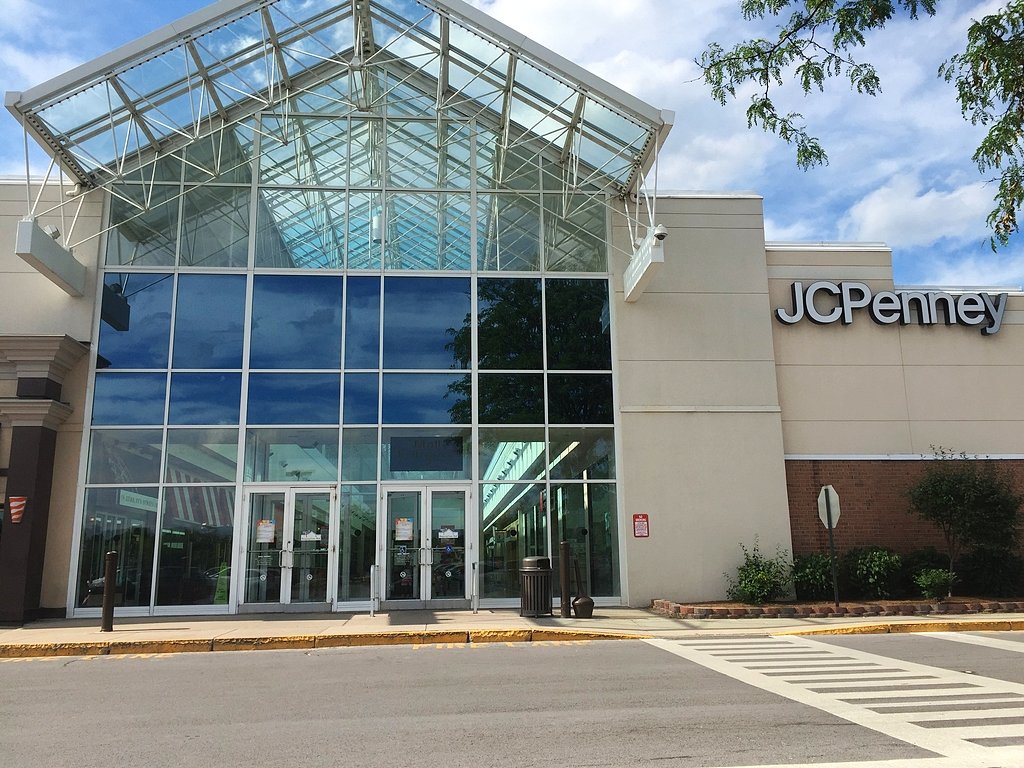 ShoppingTown Mall, theaters closed today due to winter storm