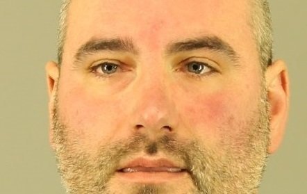 Drunken man tries to rob woman at knifepoint, flees during snowstorm, police say