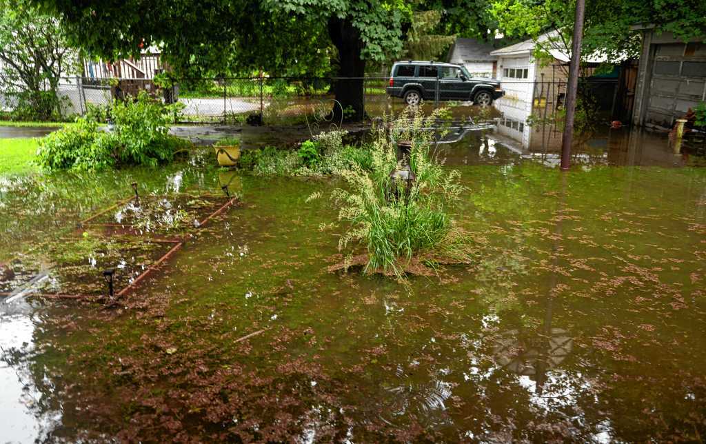 Flood worries grow in Upstate NY as heavy rain falls on soggy ground