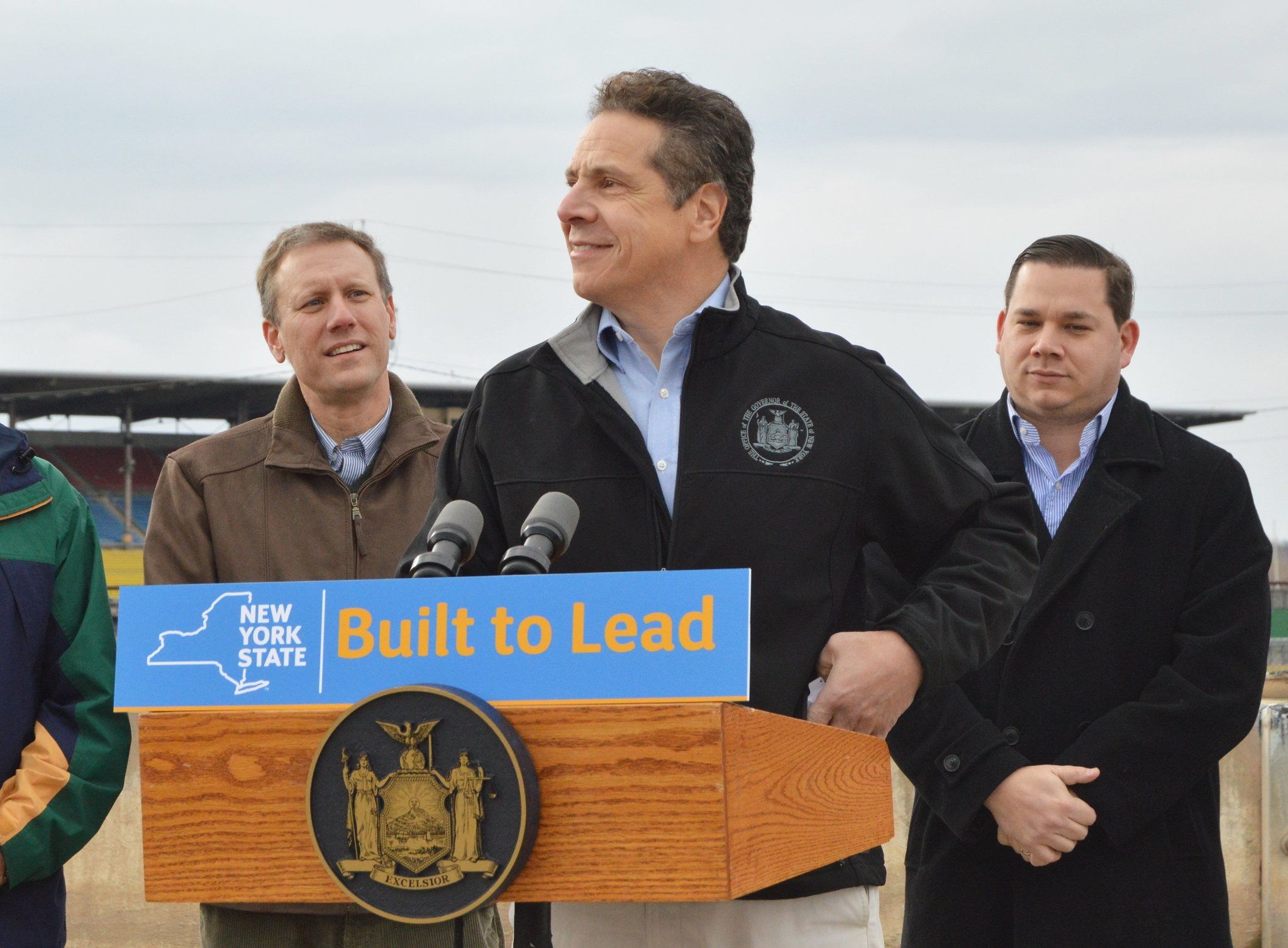 Governor awash in controversy over 25-cent cups of milk