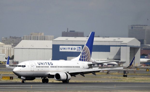 NY Assembly bill hopes to prevent more United Airlines overbooking disasters