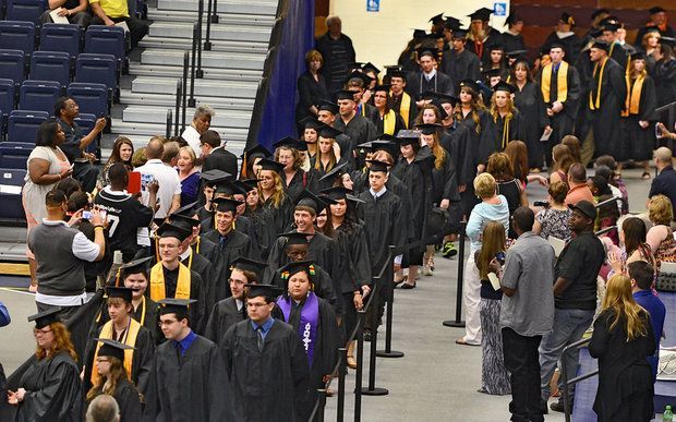 Final details hammered out for NY 'free tuition' scholarship