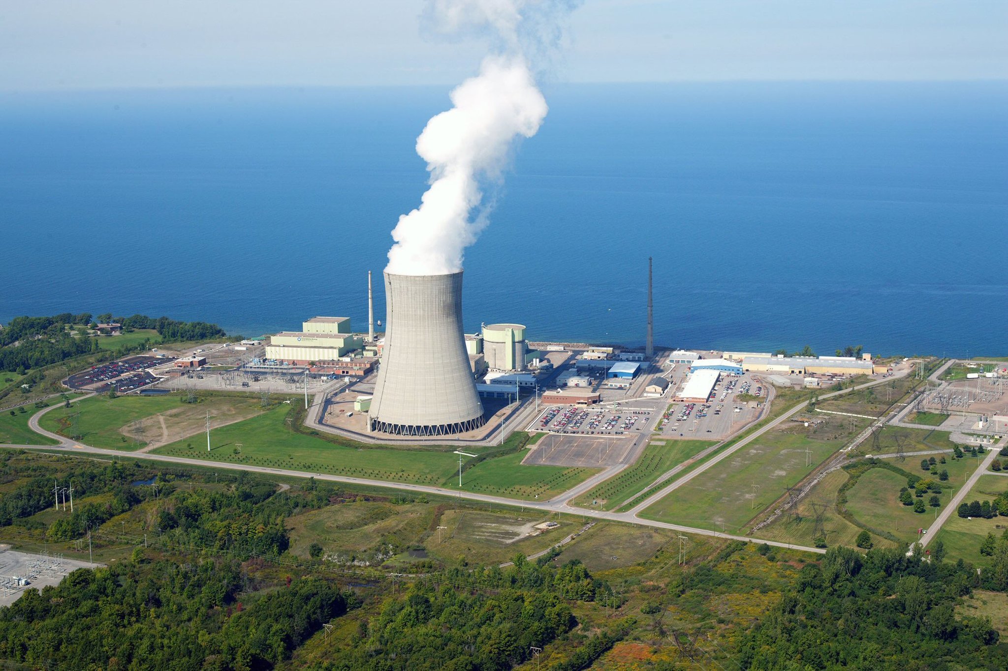 Nine Mile Point unit shuts down, but no effect on electrical service