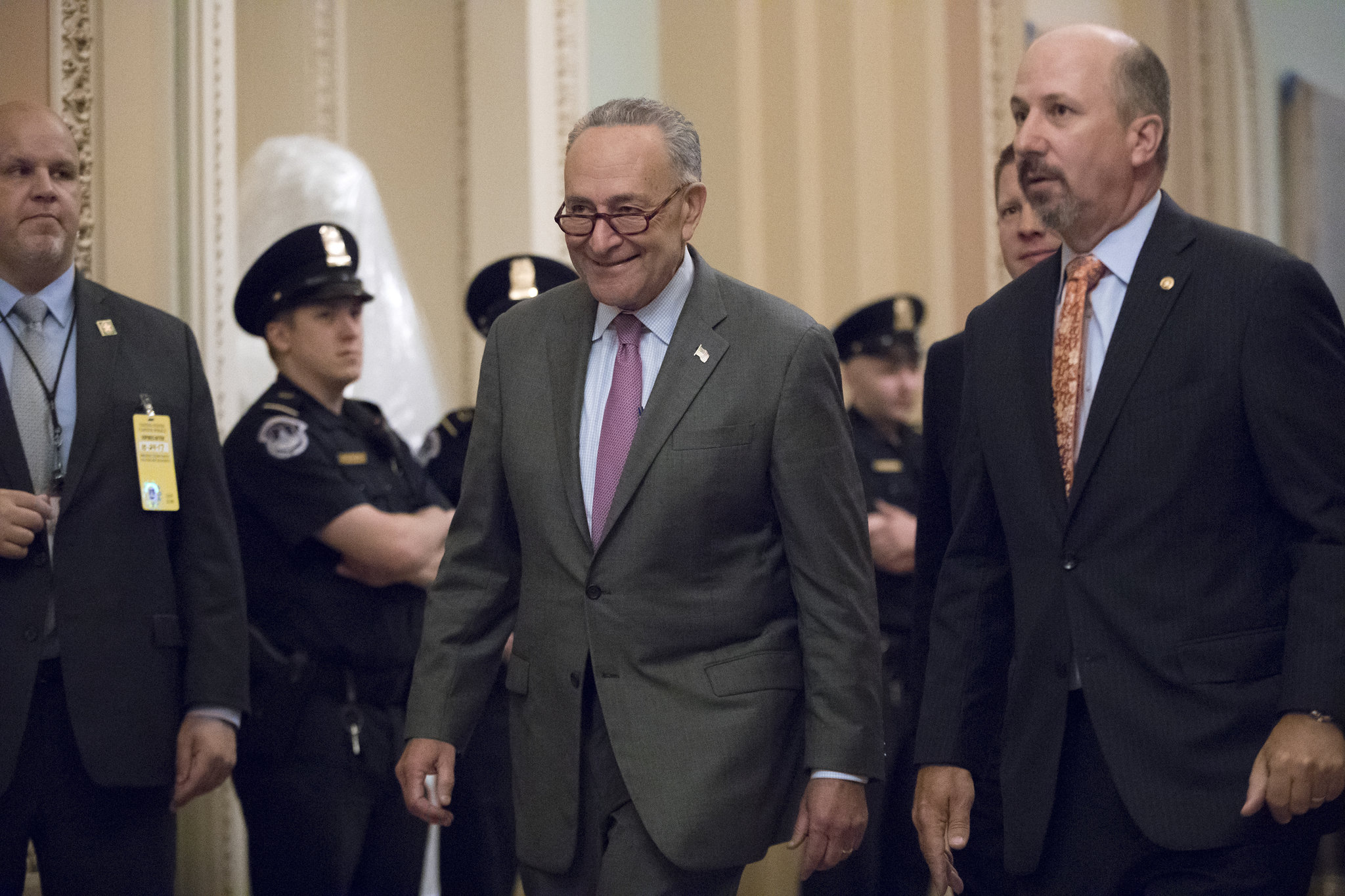 Schumer tries to unite NY House members to oppose GOP tax plan