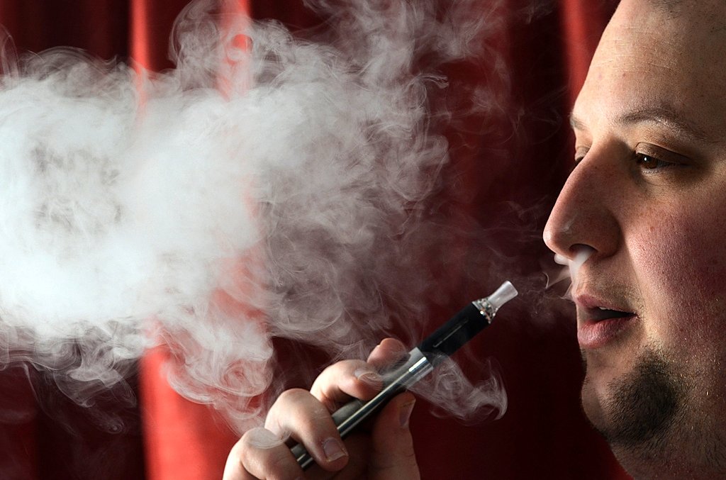 Statewide ban on e-cigarettes indoors in New York starts today