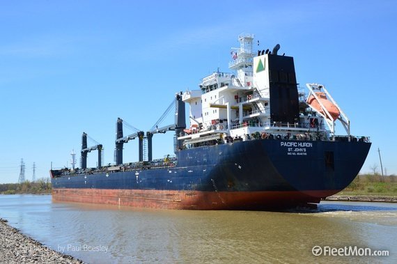 Large cargo ship runs aground in St. Lawrence River near Clayton