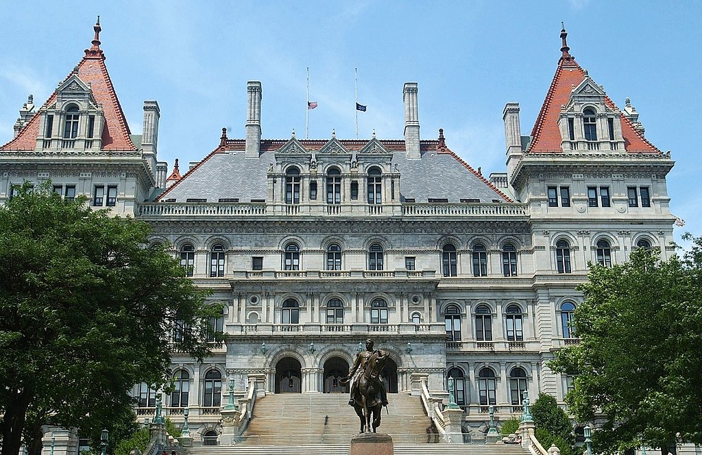 Republican running for NY governor wants recreational marijuana to fund projects