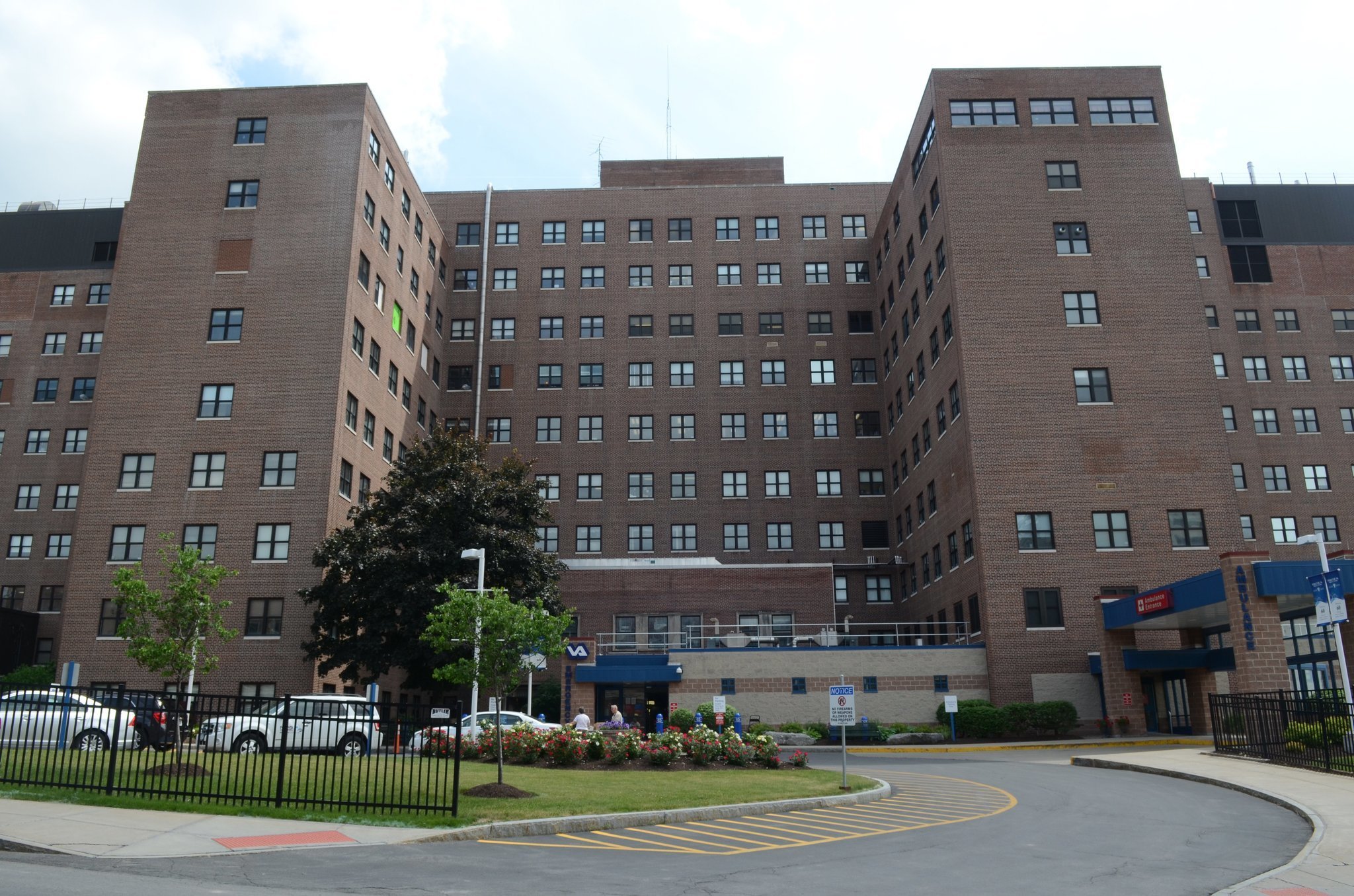 Syracuse VA Medical Center needs $70M in repairs, upgrades, Schumer says