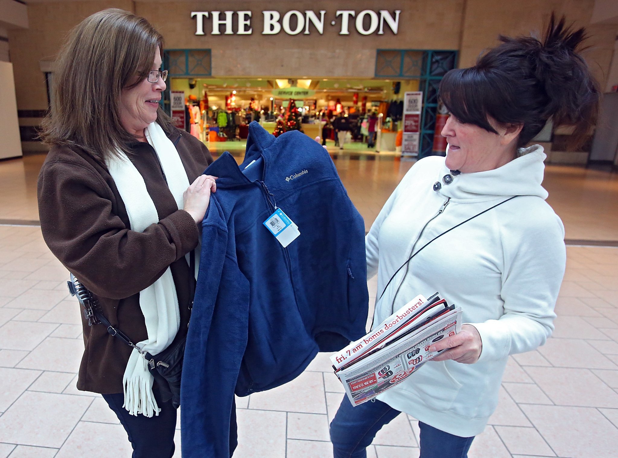 Bon-Ton files for Chapter 11 bankruptcy; full list of store closings planned