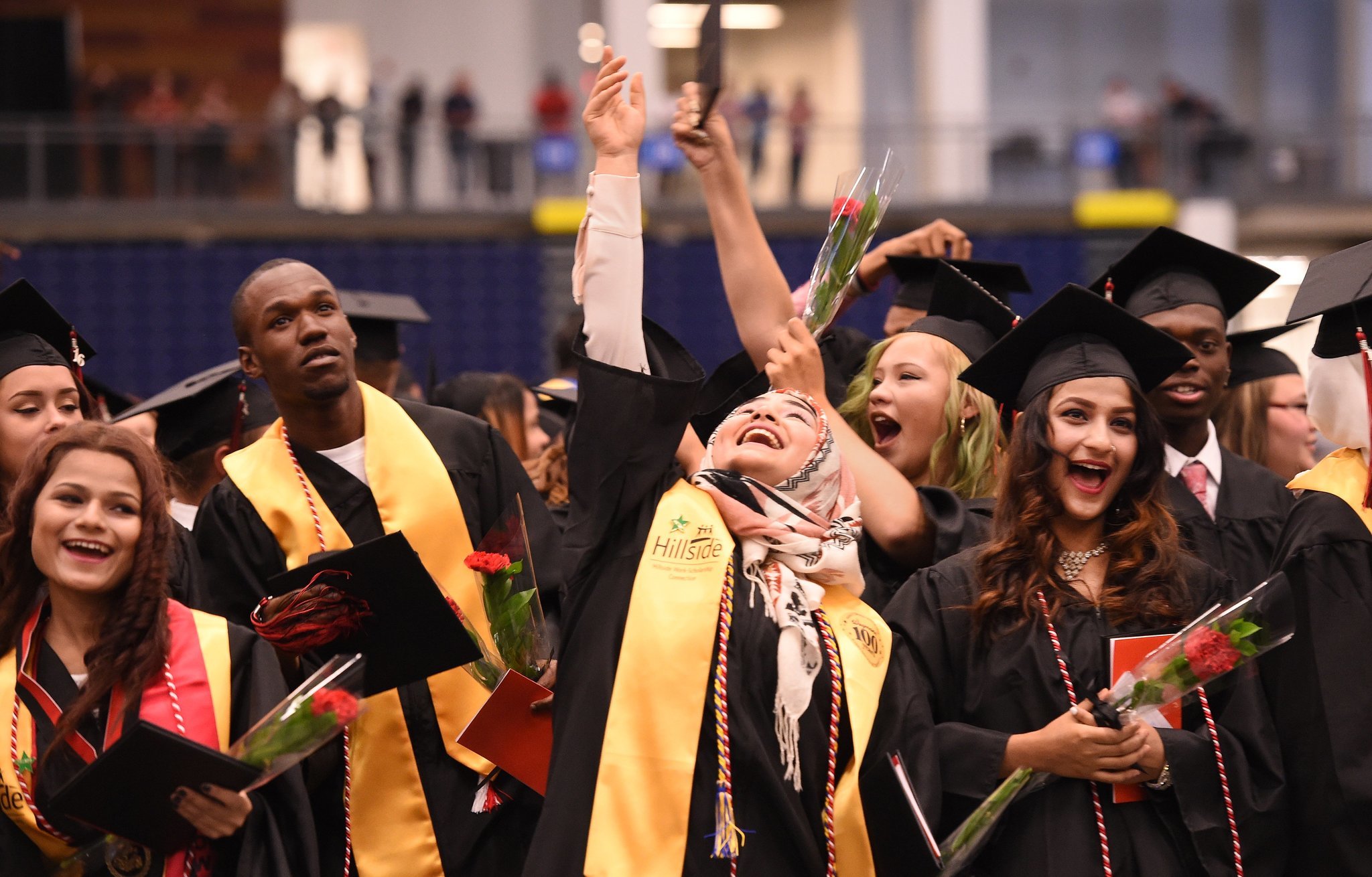 Compare 2016, 2017 graduation rates at New York state's public schools
