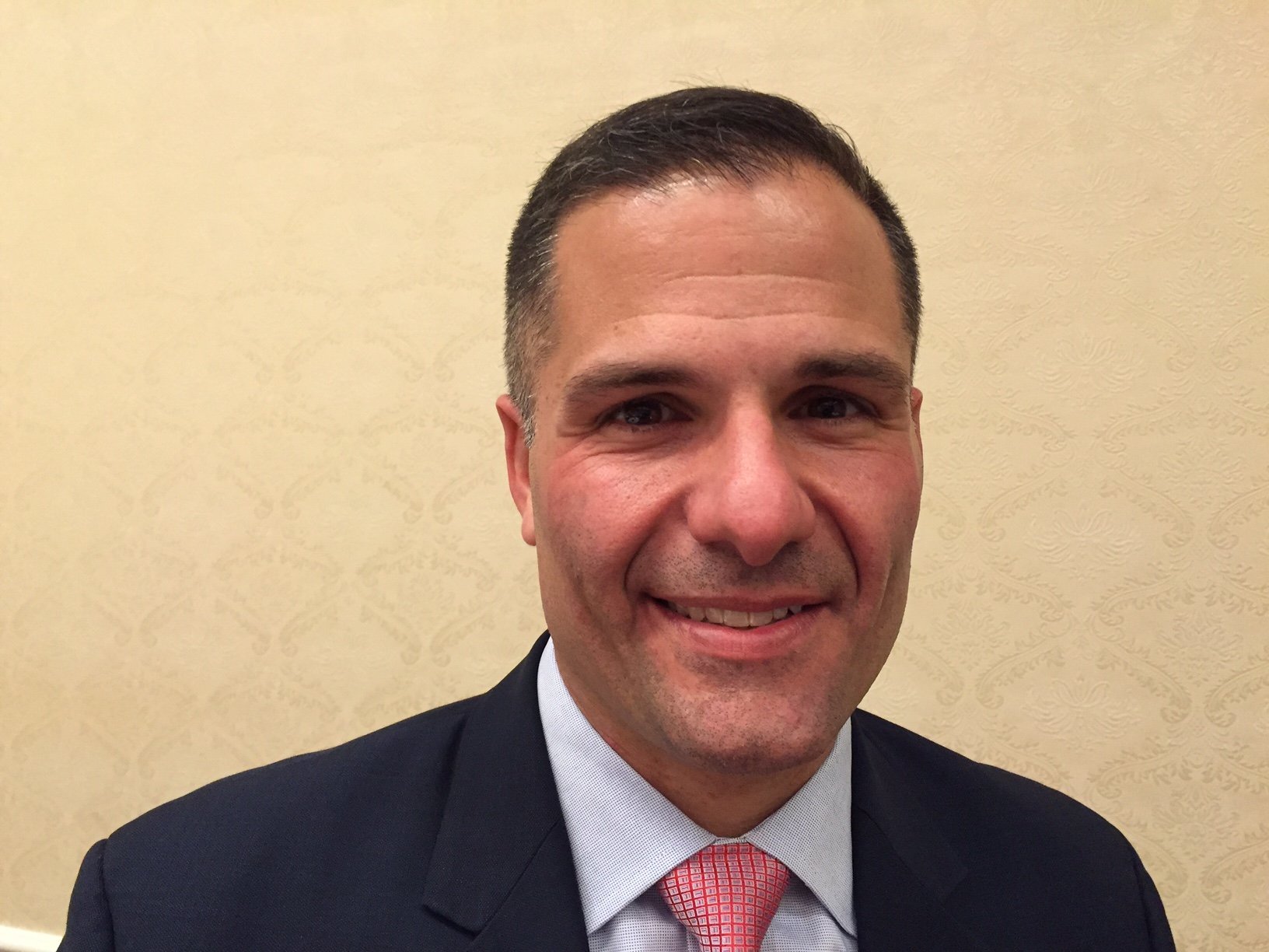Marc Molinaro overtakes John DeFrancisco in GOP bid to oppose Cuomo