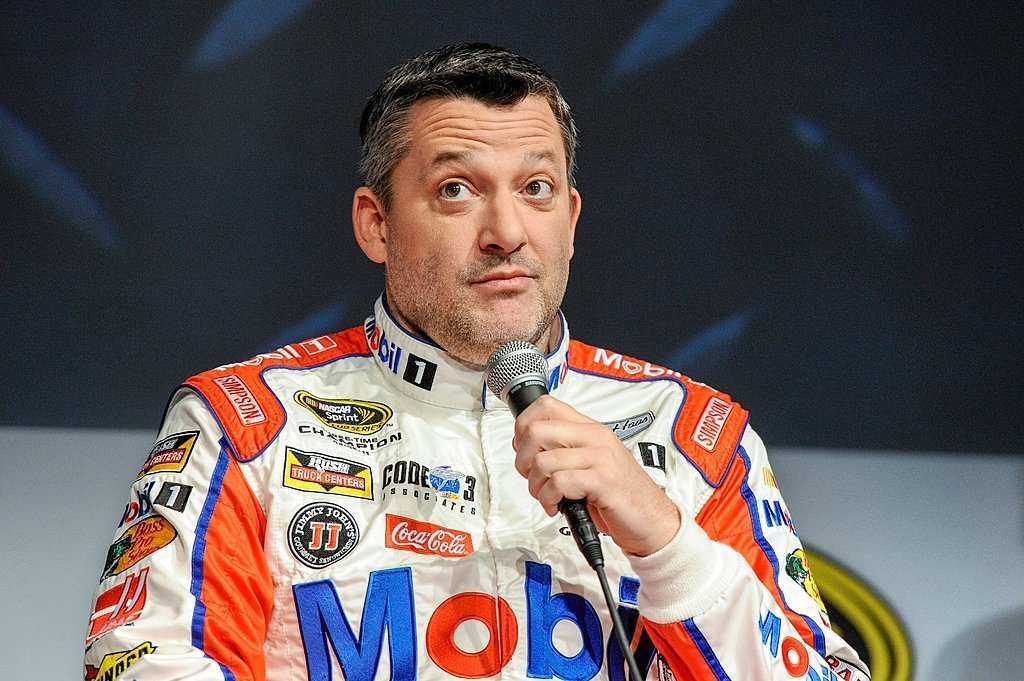 NASCAR driver Tony Stewart, family of Kevin Ward Jr. reach settlement in lawsuit
