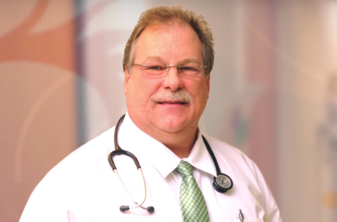 NY lets doctor practice despite history of using drugs, stealing blood in other state