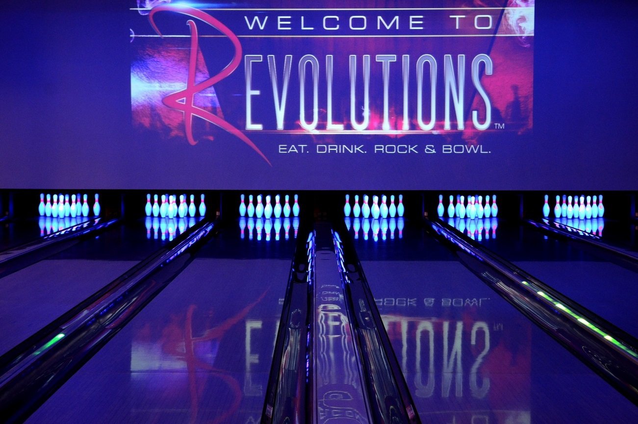 How much did Destiny USA charge bowling alley to break 10-year lease?