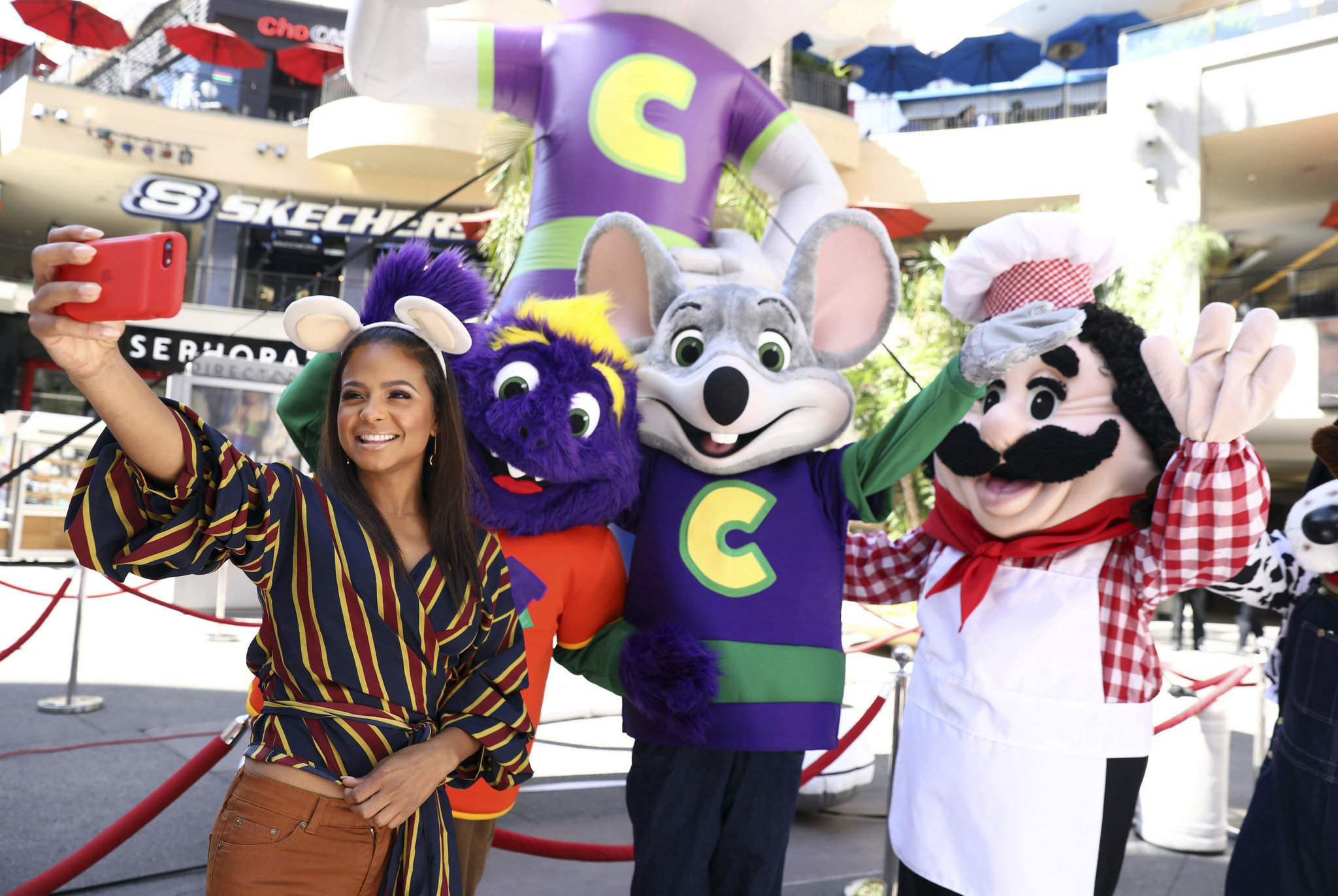 Chuck E. Cheese's runs pay-your-age deal after Build-A-Bear chaos