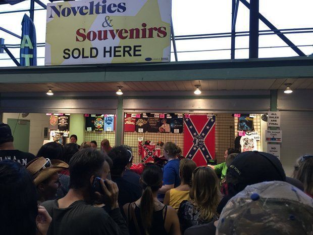 After group calls for Confederate flag ban, state official asks county fairs to listen