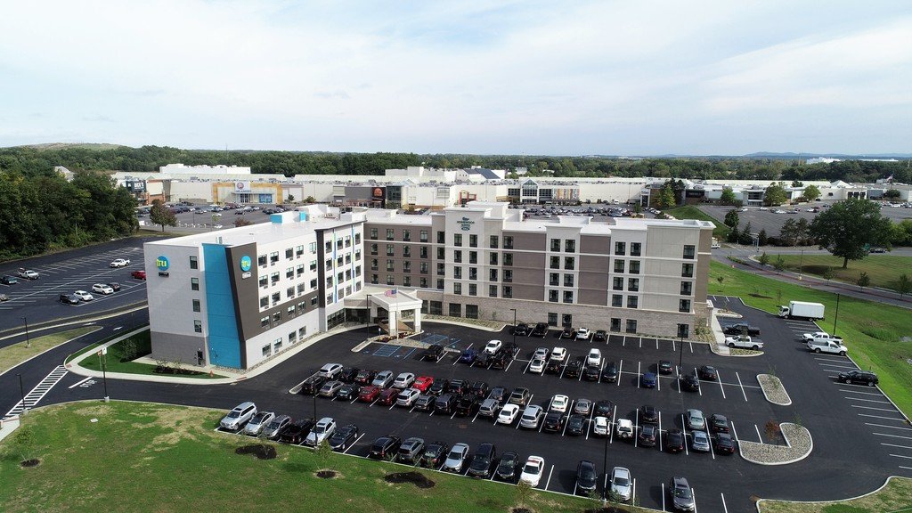 Pyramid opens dual-brand hotel at Crossgates Mall near Albany