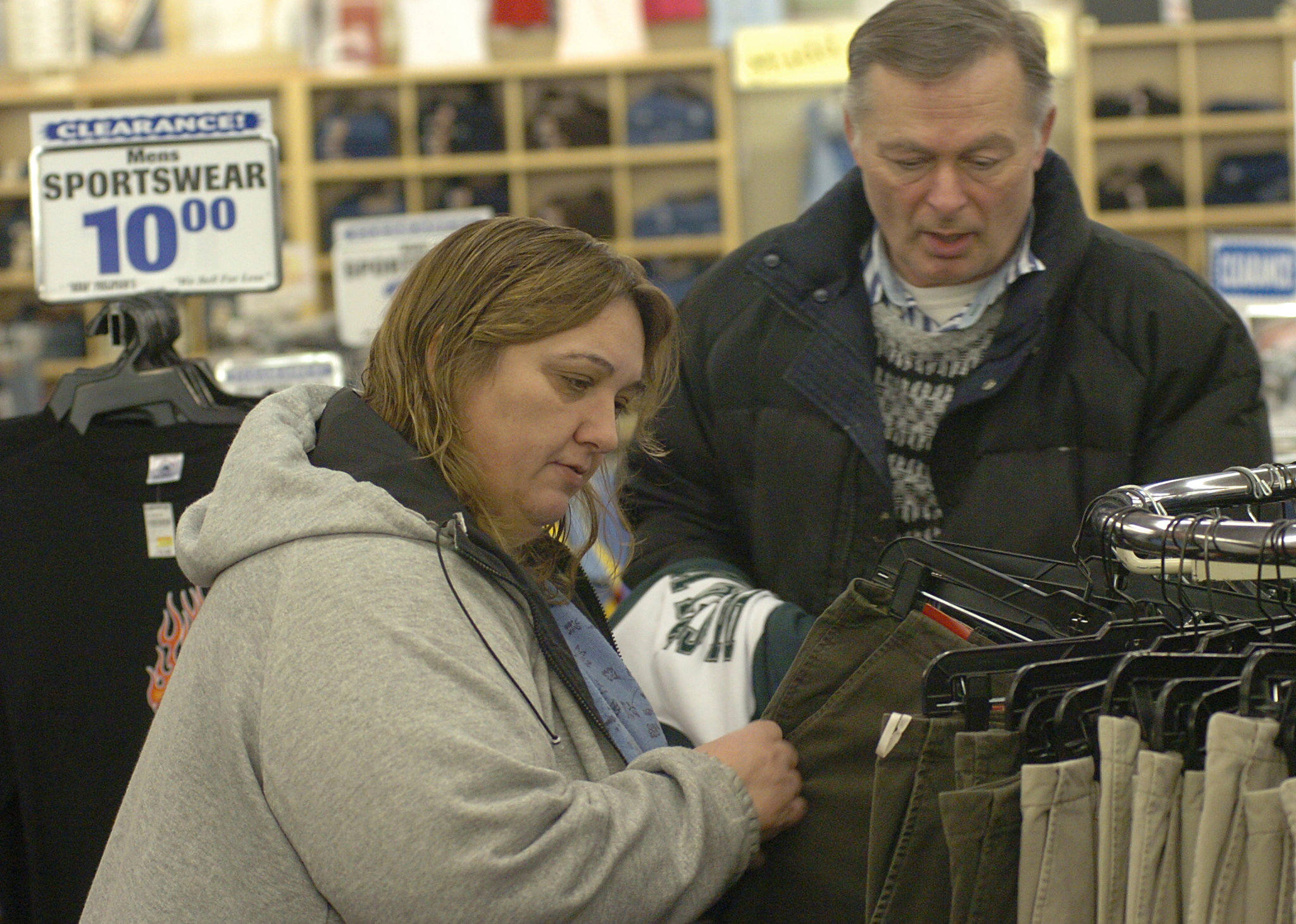 'Herb' Philipson's files to reorganize under bankruptcy; owner says 'not closing'
