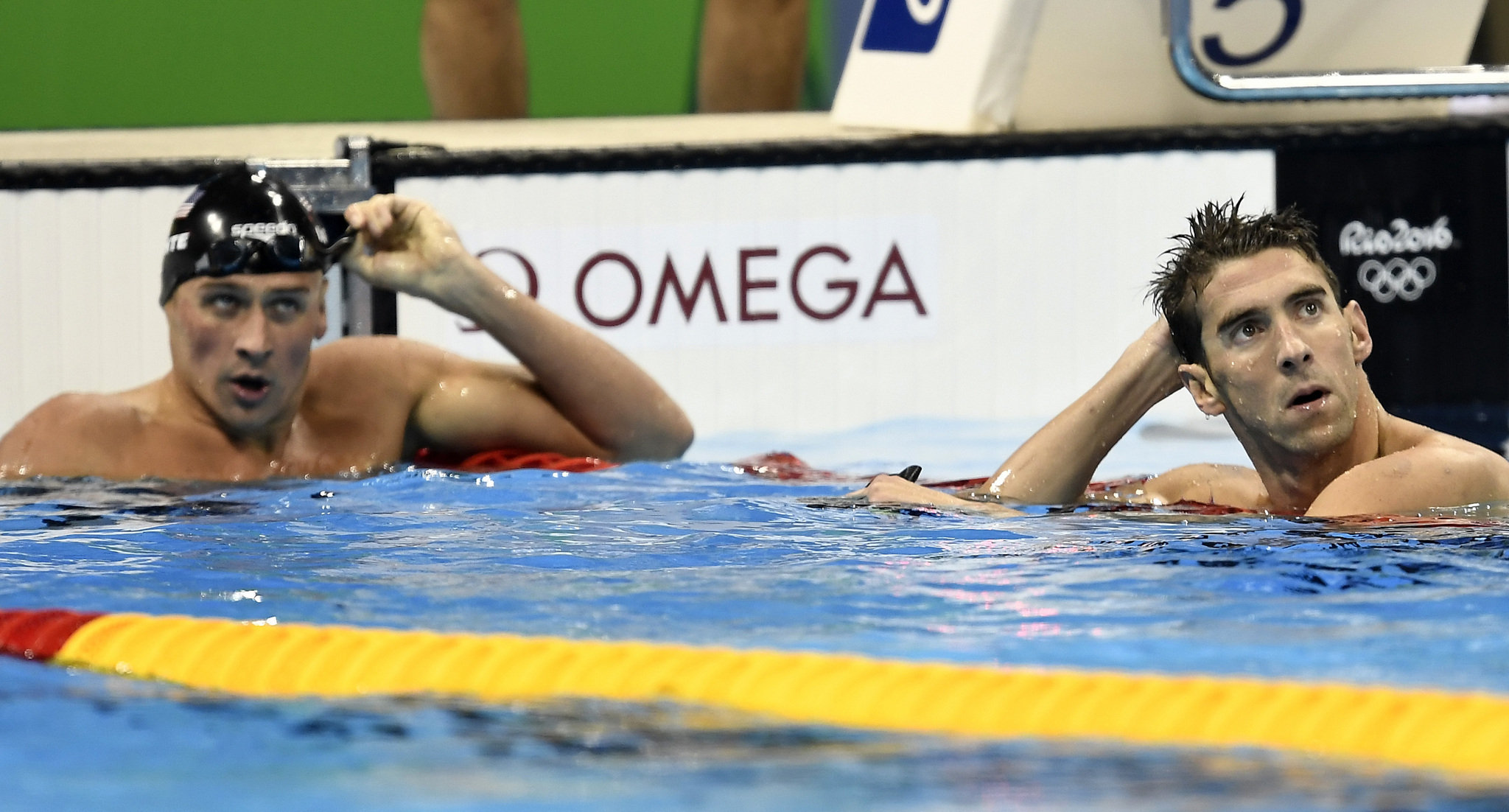 Ryan Lochte, 3 other Olympic swimmers robbed at gunpoint in Rio