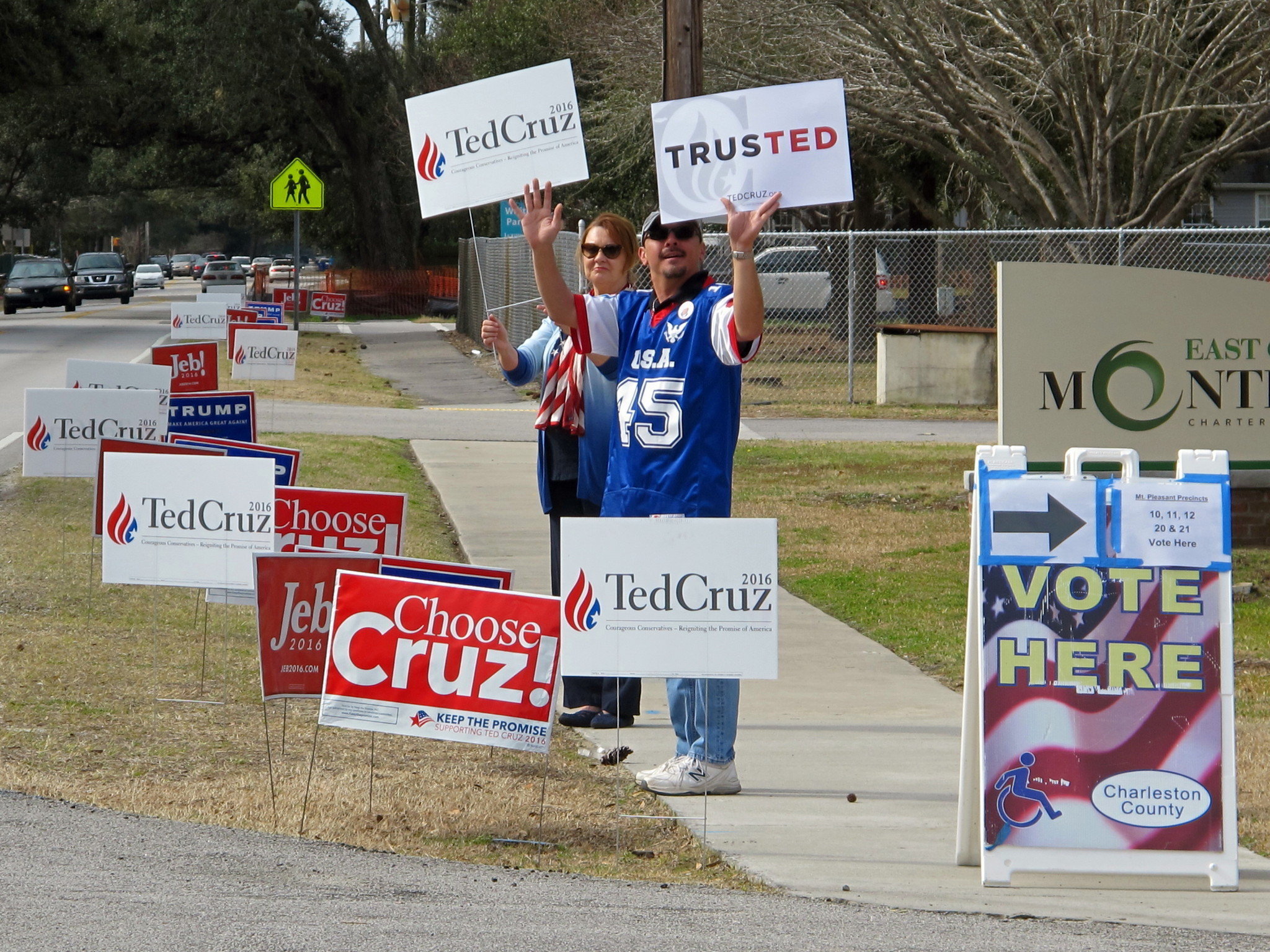 Live coverage: Trump wins S.C. GOP primary; Clinton wins Nevada Democratic caucus