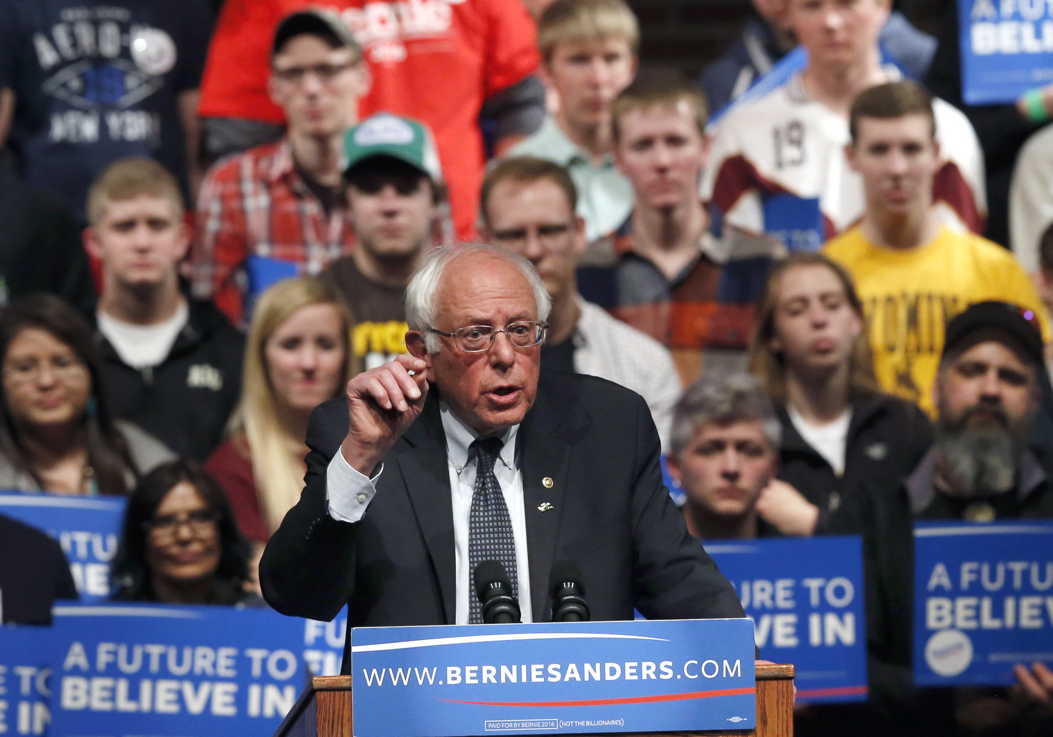 Bernie Sanders wins Wyoming Democratic caucus